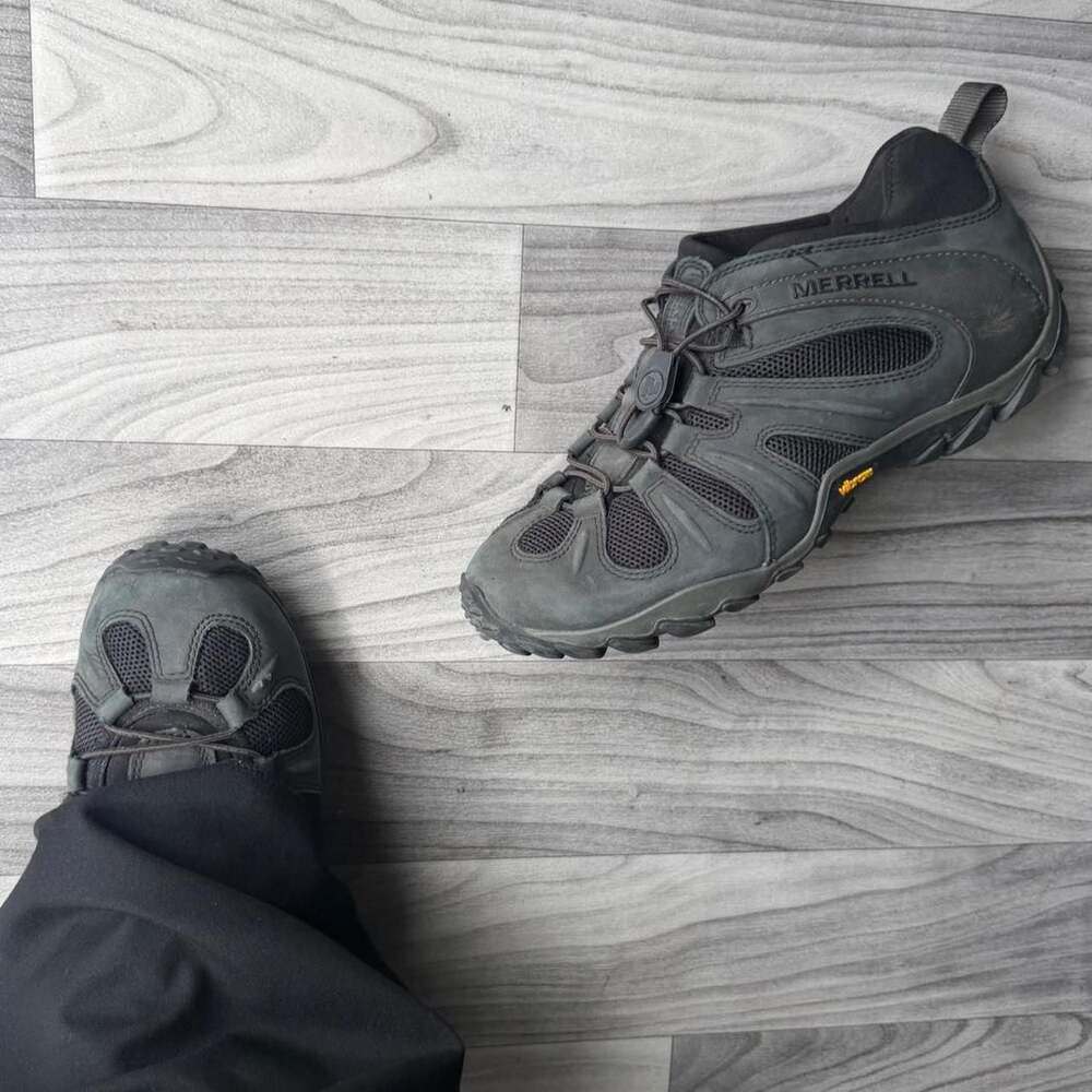 Merrell Chameleon 8 Stretch Hiking Shoes Grey Size 9